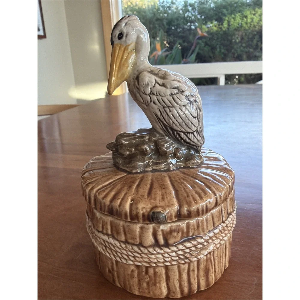 Vintage Coastal Ceramic Seabird Trinket‎ Boxes Pelican & Seagull Nautical Decor